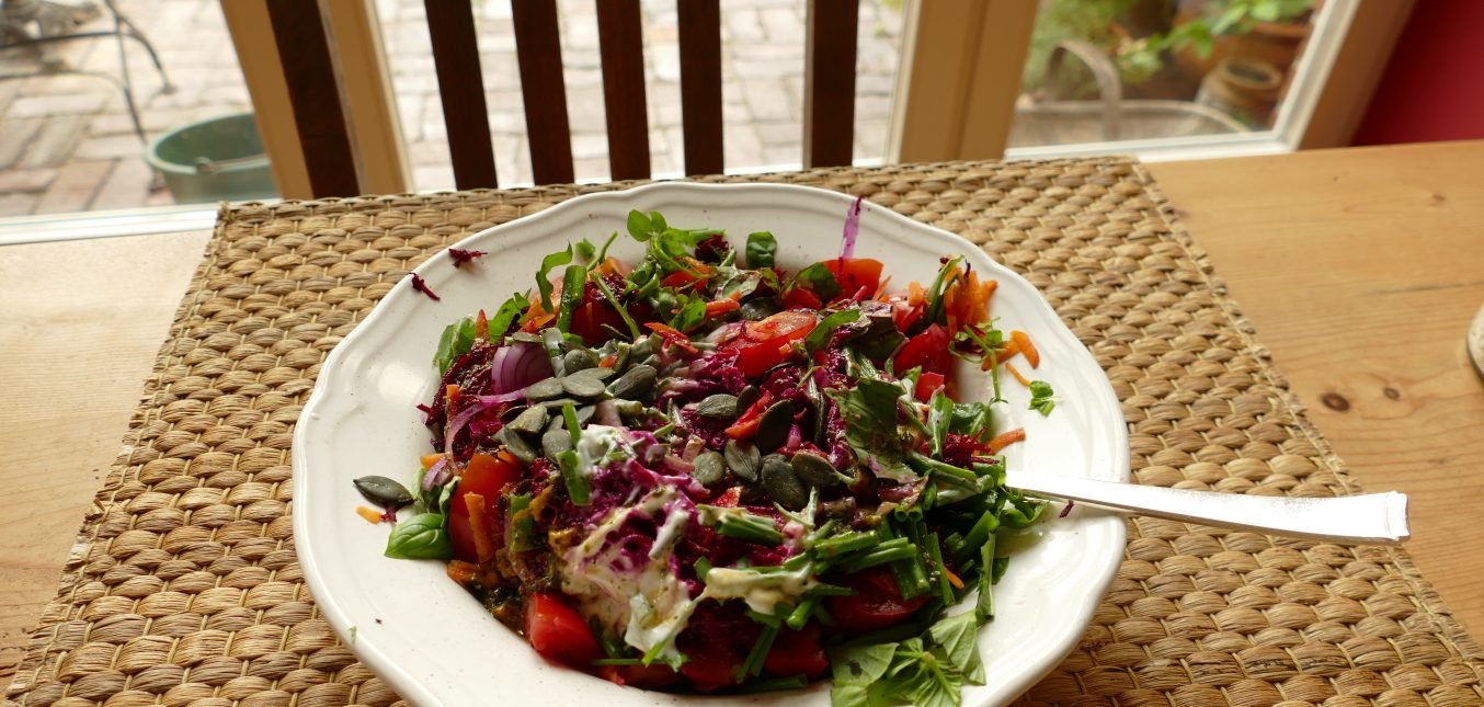 Wildkräuter-Herbstsalate